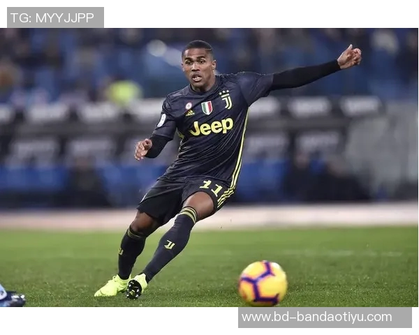 道格拉斯科斯塔寻求新东家墨西哥联赛或成下家选择 道格拉斯科斯塔寻求新东家墨西哥联赛或成下家选择