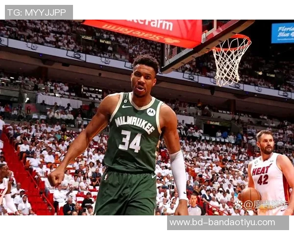 帕金斯坚定预测字母哥本赛季结束后将离开雄鹿队 帕金斯坚定预测字母哥本赛季结束后将离开雄鹿队