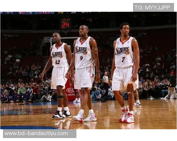 卡尔回顾近50年八控卫传奇阵容保罗比卢普斯安德烈米勒等人入选